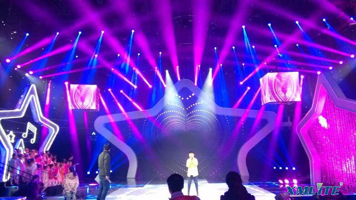 CCTV15 HOT BEAM moving head light showing again